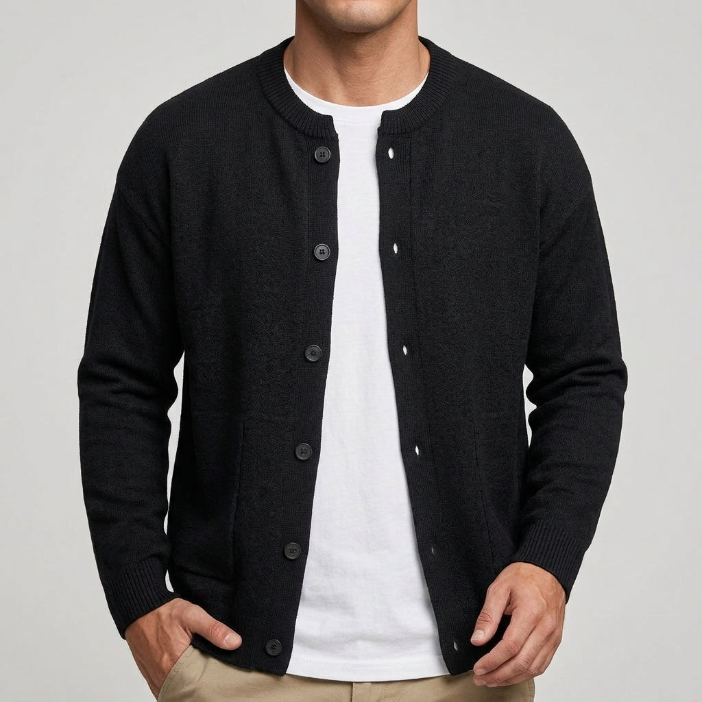 Cardigan en maille boutonné sur le devant