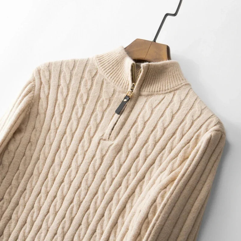 Sweter premium z alpaki Livio Agresti zapinany do połowy na zamek