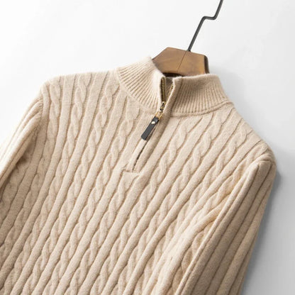 Sweter premium z alpaki Livio Agresti zapinany do połowy na zamek