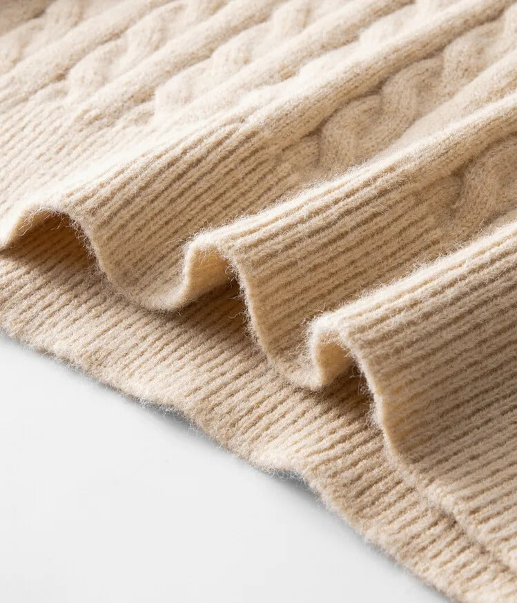 Sweter premium z alpaki Livio Agresti zapinany do połowy na zamek