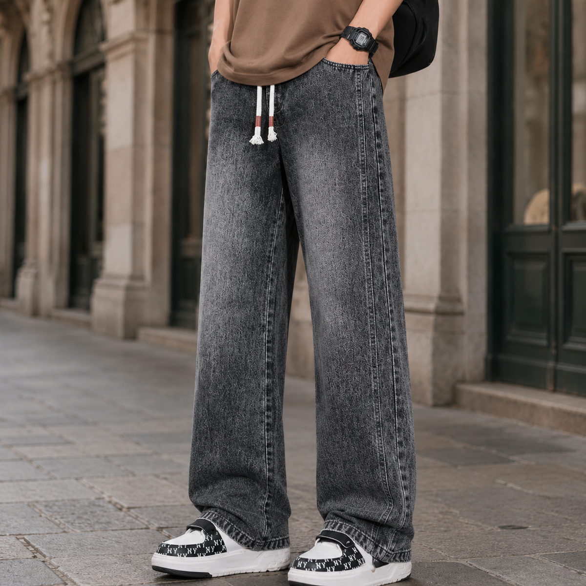 Jeans a gamba larga dal taglio rilassato