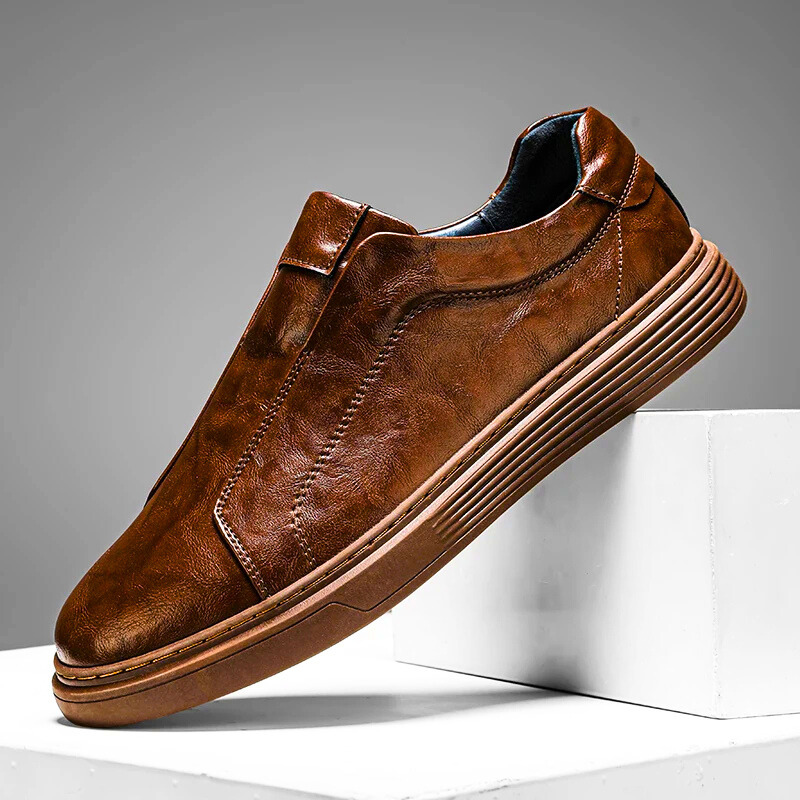 Klasyczne buty Rossi z naturalnej skóry